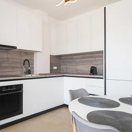 Daire Modern Franci *