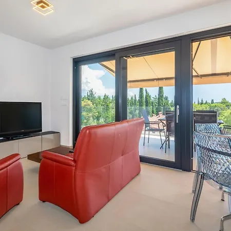 Apartament Modern